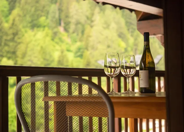 Villa Monari Apartment Riverside Terrace